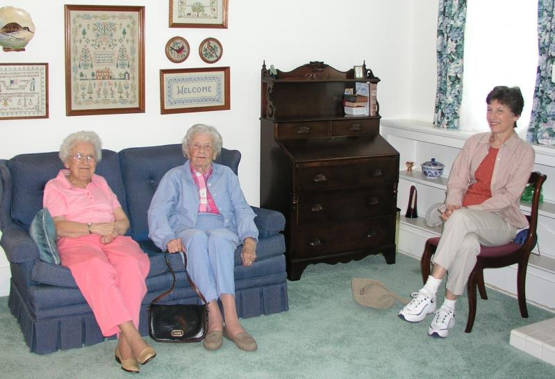 Catherine Thomas, Dorothy McClure, and Jean McClure Weaver