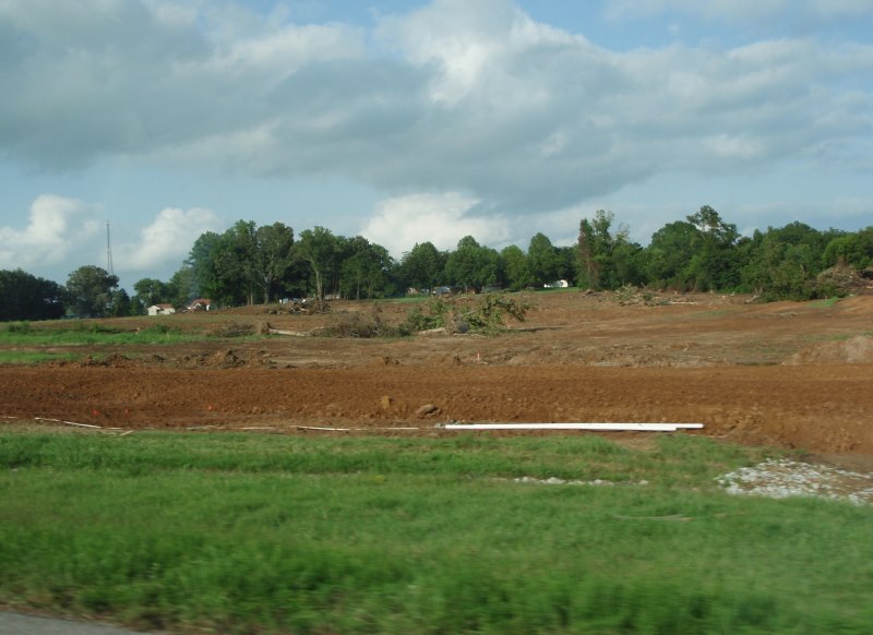 Work begins on the West Tennessee Expo center in Dyer