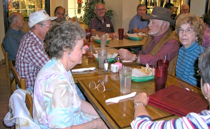 Mrs. Art Waxler, Art himself, Bill England, John Volkman, Don McFaddin, George Huling, Rex Stephens, Ray Housley, Oliver Rankin, Mrs. Rankin, and Dorothy McFaddin