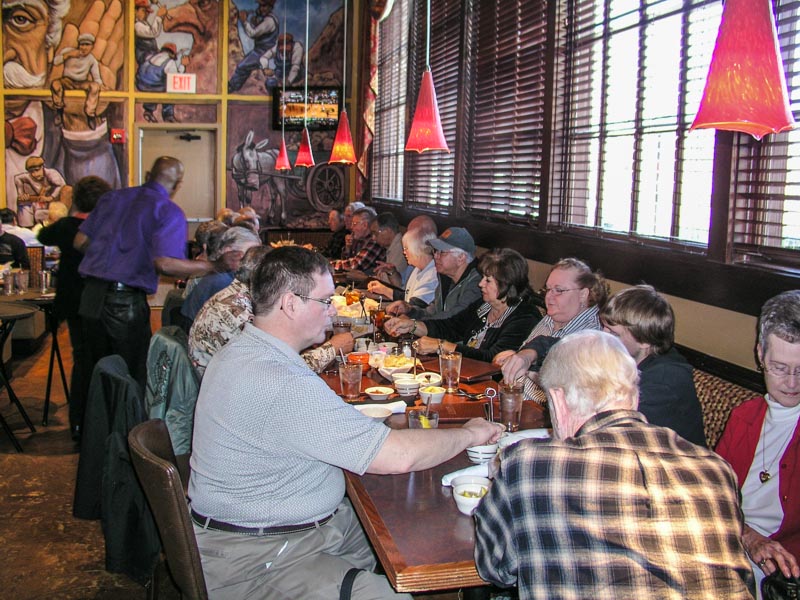 Starting with Klaus Gehr and going counter clockwise, Red Merritt, Betty Merrit, Klaus' son Josh and wife Amy, Angie Rocha, Harold Shiroma, Norma Barnes, Rod Barnes, Bob Everett, Larry Pavlicek, Jim Rushing, and Dave Kuester.