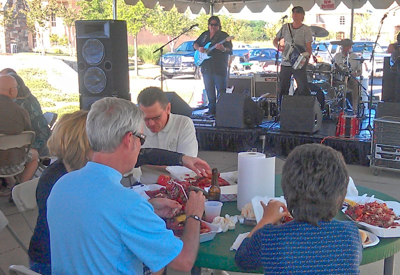 The Zydeco Stingrays entertained us