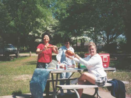 Jennifer, Angie, and Connie Wallner at Daingerfield