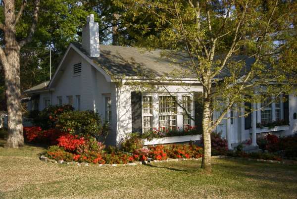 Cottage at Dobbs and South College Street