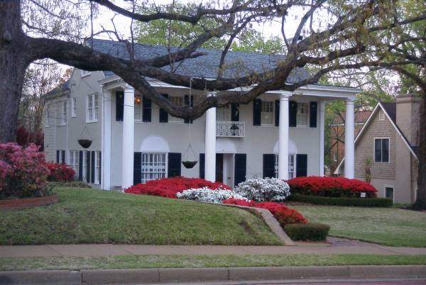 Lindsey Street Home