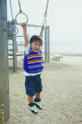 Eddie shows off his muscles